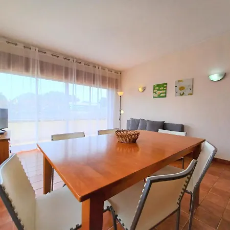 Castelos 1 Apartment *